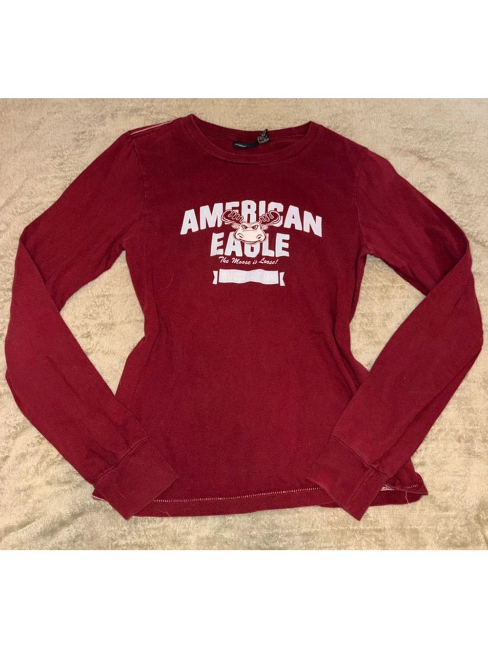 Maroon American Eagle Y2K graphic moose long sleeve